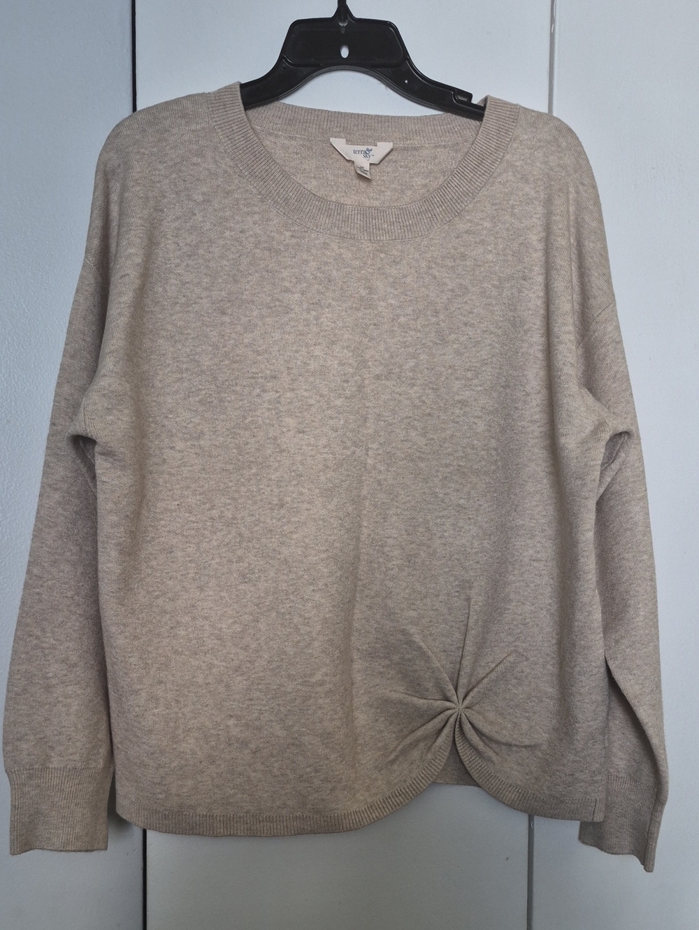 Terra & Sky Light Gray Twist-Hem Crewneck Sweater
